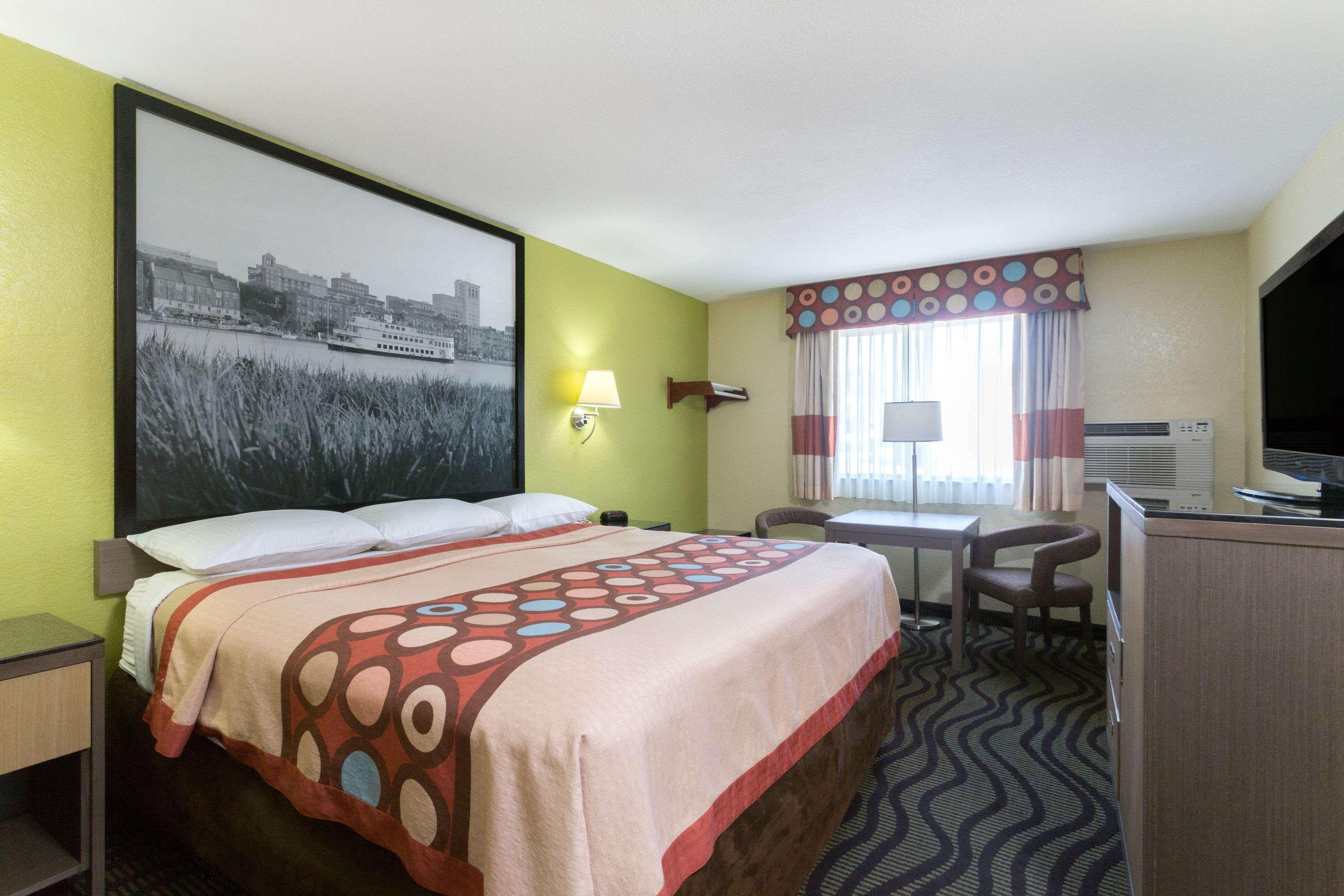 Super 8 By Wyndham Brunswick/St Simons Island Area Ξενοδοχείο Εξωτερικό φωτογραφία