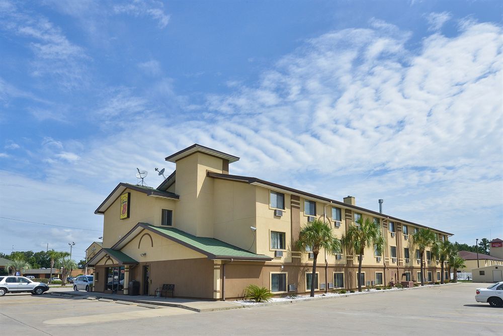 Super 8 By Wyndham Brunswick/St Simons Island Area Ξενοδοχείο Εξωτερικό φωτογραφία