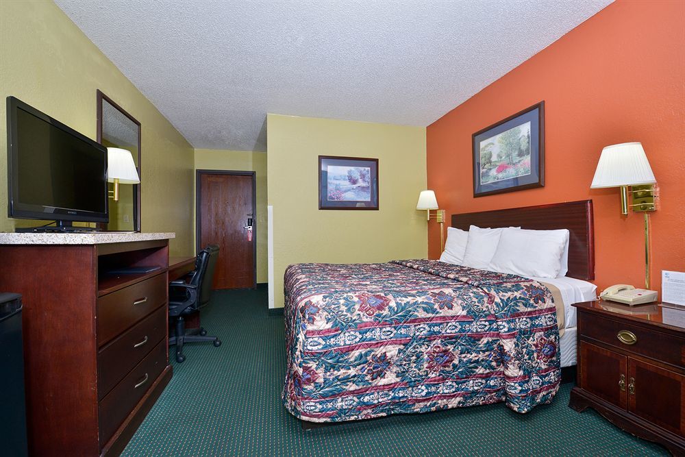 Super 8 By Wyndham Brunswick/St Simons Island Area Ξενοδοχείο Εξωτερικό φωτογραφία