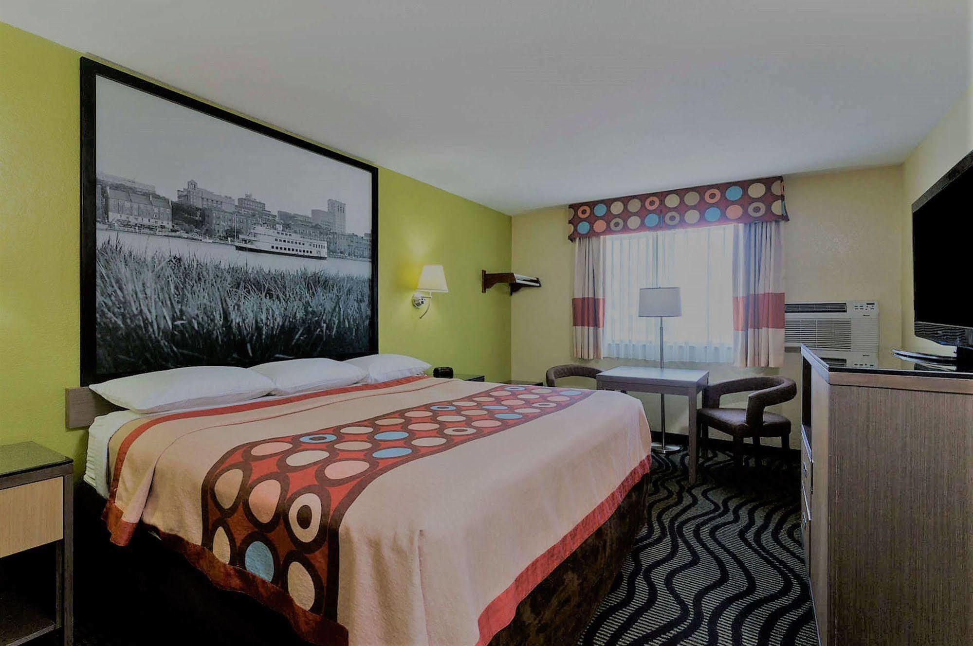 Super 8 By Wyndham Brunswick/St Simons Island Area Ξενοδοχείο Εξωτερικό φωτογραφία